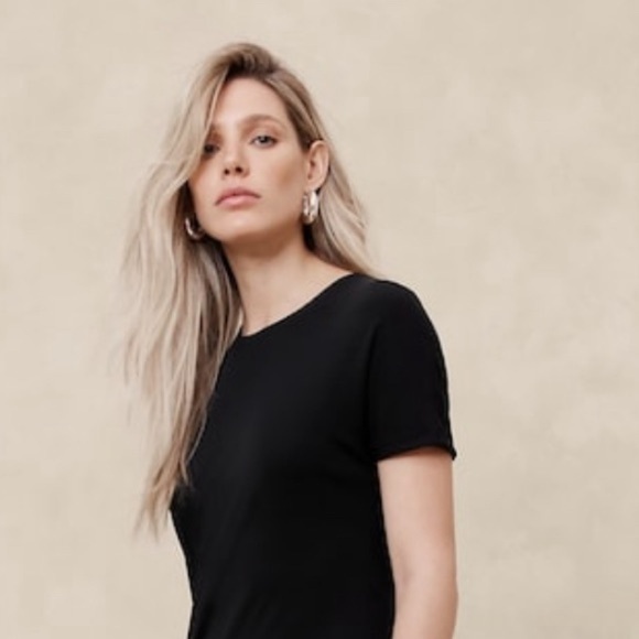 NWT Banana Republic Crepe Knit Midi T-Shirt Black Dress Size Medium. - Picture 2 of 6